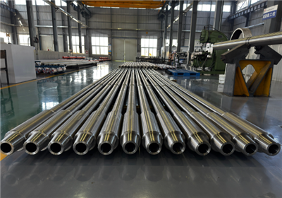 Colliers de forage flexibles non-magnétiques